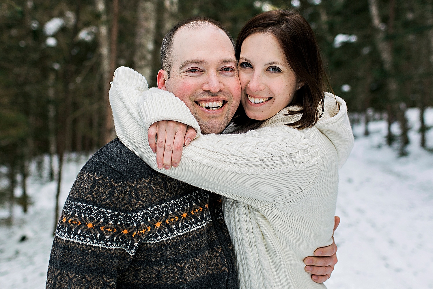 winter engagement photos in Acadia National Park