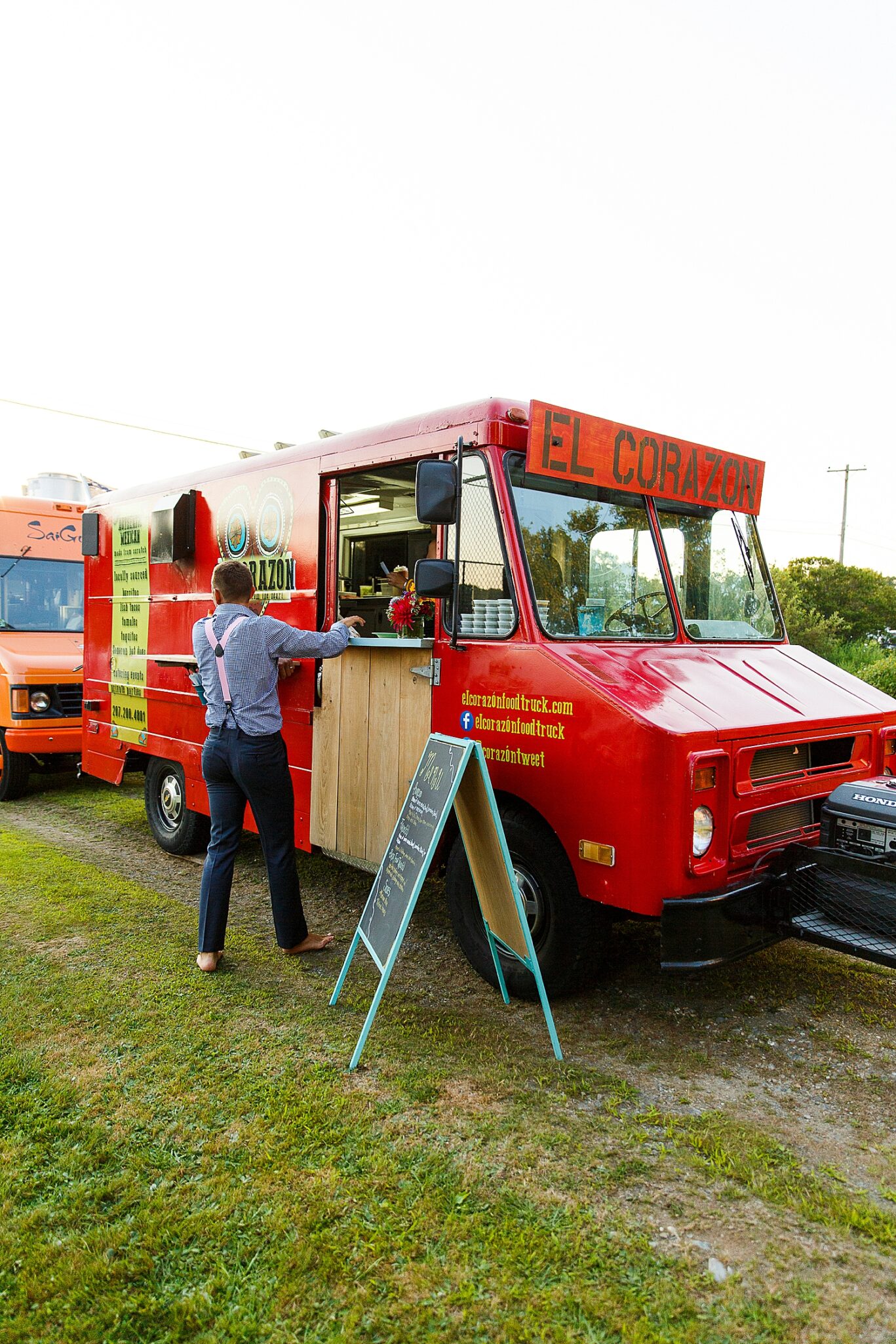 El Corazon food truck at Bristol Maine wedding at Long Cove