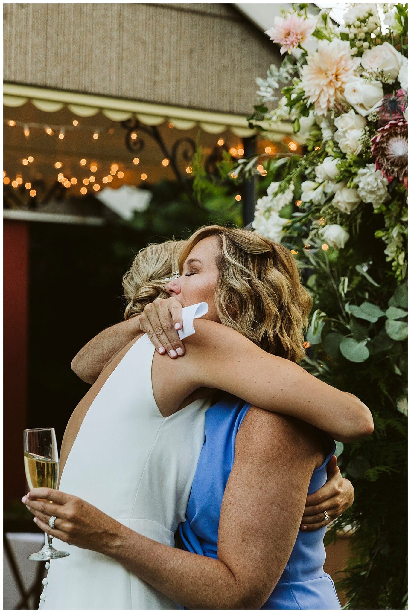 bride hugging mom